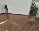 Nhà Nguyễn Khang, Cầu Giấy. 53mx4; MT 5m; 7PKK; Giá 10.3 tỷ  NHÀ DÂN XÂY, NỞ HẬU