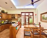 BÁN BIỆT THỰ VĨNH PHÚC, BA ĐÌNH - 122M² - MT 7M - VỈA HÈ Ô TÔ TRÁNH - KINH DOANH - 30 TỶ