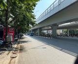 Hạ chào 1,2 tỷ, Mặt phố Đại La, kinh doanh sầm uất, dòng tiền cao, vỉa hè đá bóng.