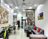 Nhà đẹp ở sướng. Khu phố lớn sầm uất nhất quận Long biên