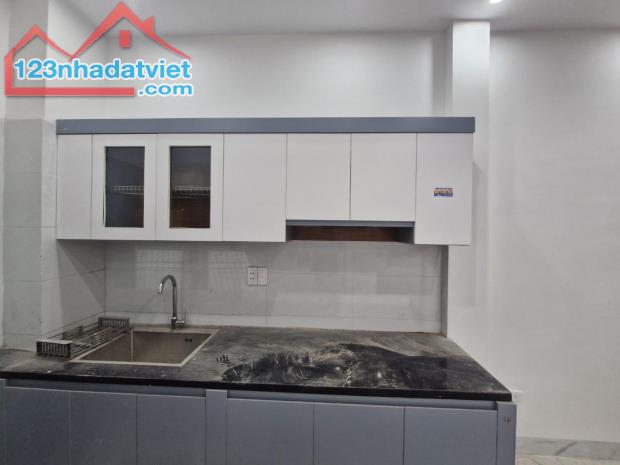 BIÊN GIANG – HÀ ĐÔNG | 32M2 – NGÕ THÔNG – NHÀ ĐẸP GIÁ CHỈ DƯỚI 4 TỶ! - 1
