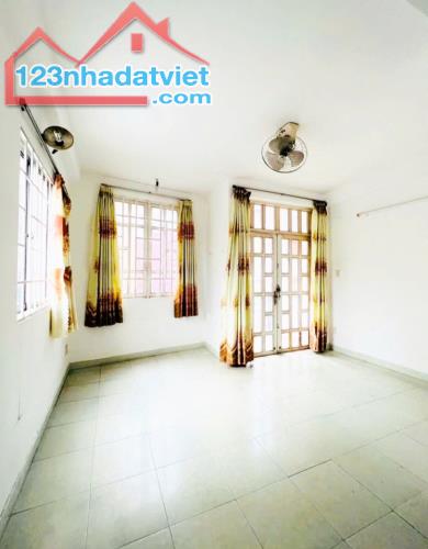 Nhà DT 45m, giá chỉ 5t, ngay bệnh viện Gia Định, Phường 13, Bình Thạnh - 2
