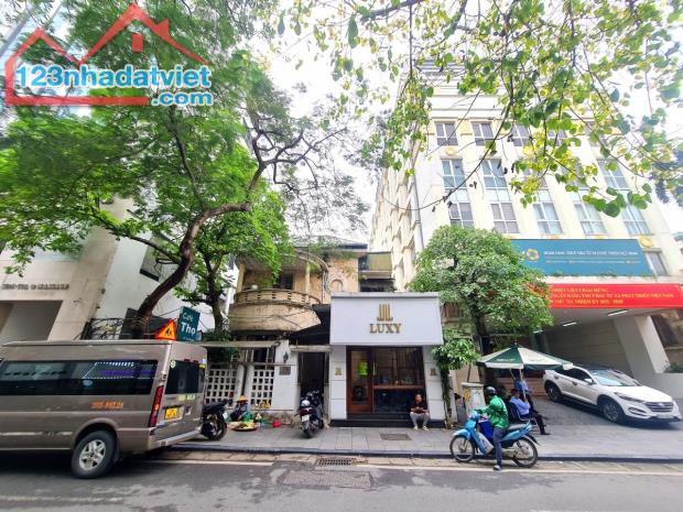 Bán nhà lô góc mặt phố Thợ Nhuộm, Hoàn Kiếm 360m2, mt 11m, chỉ 178 tỷ. - 1