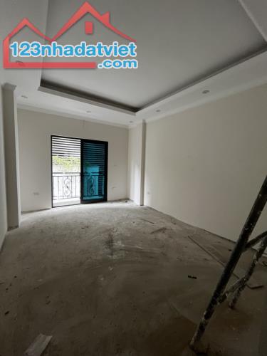 NGÔ THÌ SỸ HĐ - 36M2 - NHÀ 5 TẦNG THANG MÁY – Ô TÔ VÀO TẬN CỬA  - NHÀ MỚI ĐẸP - 2