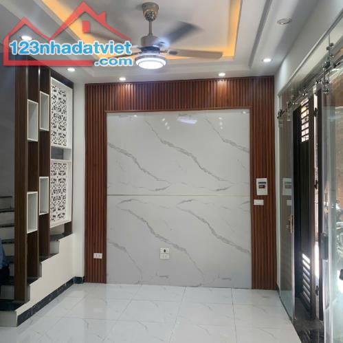 🔥RẺ- ĐẸP- HIẾM- HAI BÀ TRƯNG- Ở NGAY- FULL NT- 40M -5 TẦNG- MT 6M. GIÁ CHỈ 6.2 TỶ🔥