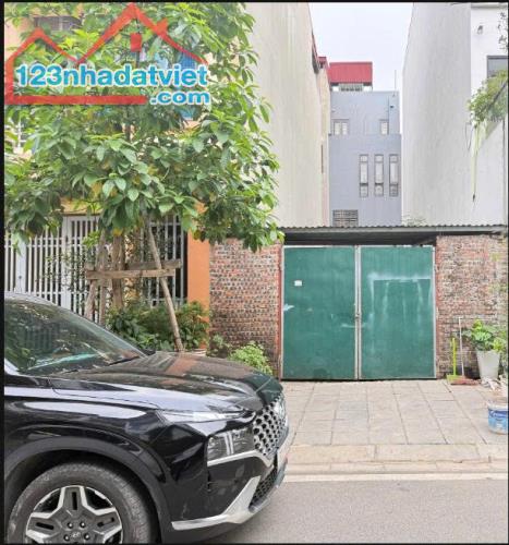 Chính chủ muốn bán mảnh đất 130m ở phường Hùng Vương thành phố Phúc Yên. - 2