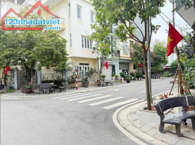 Chính chủ muốn bán mảnh đất 130m ở phường Hùng Vương thành phố Phúc Yên.