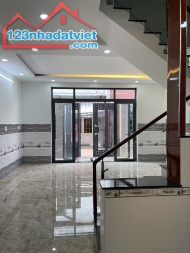 Nhà ngang 6m hương lọ 2- hẻm ô tô - 4 tầng chỉ 6.3 tỷ.