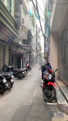 Bán nhà Lô góc 3 thoáng, cách phố Lê Thanh Nghị chỉ 20m, 37m2 x 4 tầng, giá 8.3 tỷ