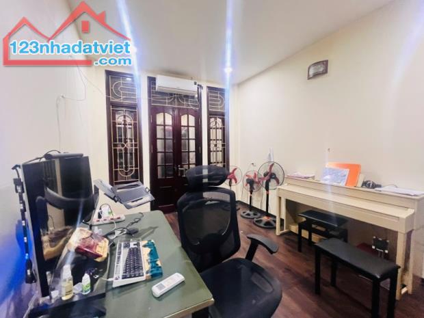 Nhà Phạm Thận Duật, Cầu Giấy. 51mx4; MT 3.8m; Giá 14.5 tỷ  SIÊU HIẾM - PHÂN LÔ - NGÕ THÔNG - 3