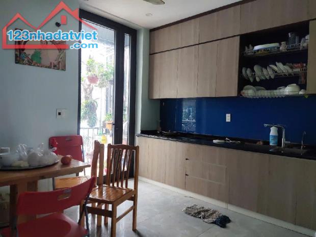 Siêu hót ,siêu vip ,siêu hàng hiệu .của phố tô hiệu , của khu nhà ở thương mại. Chỉ duy nh - 4