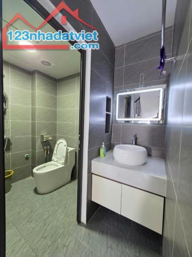 Nhà Đội Cấn 5 tầng 42m2 - Gần phố - Trung tâm quận Ba Đình - Vô cùng tiện ích 9,5 tỷ - 4