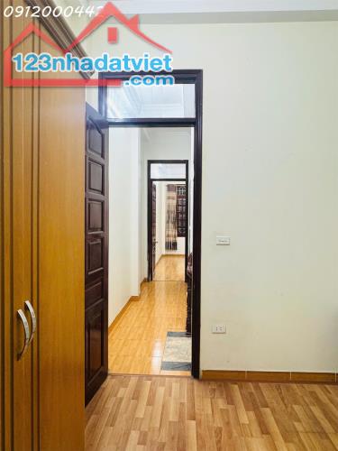 CHÍNH CHỦ CẦN BÁN NHÀ PHỐ NHÂN HÒA 42m2 4 tầng GIÁ 9X TỶ– THANH XUÂN – VỊ TRÍ ĐẮC ĐỊA, - 2