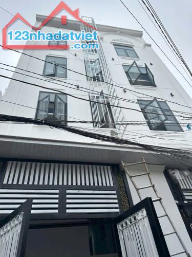 BÁN GẤP CHDV 200tr/tháng, 43phòng, HXT 8m, TÂN KỲ TÂN QUÝ, 24.xx TỶ