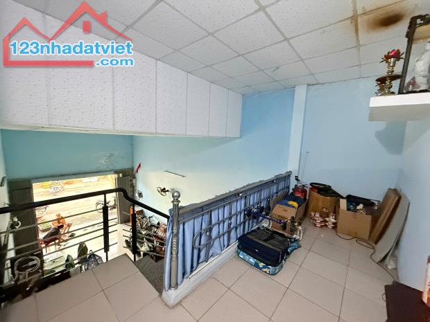 NHÀ MẶT TIỀN TIÊN SƠN 8 - 80M2 - C4 GÁC ĐÚC KIÊN CỐ - GẦN BỆNH VIỆN MẮT - 6.5 TỶ - 1
