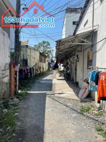 + 👉  SIÊU PHẨM CẦN BÁN GẤP NHÀ Đ TINH LỘ 10 TÂN TẠO BÌNH TÂN 4/5,3*18,5m 2L CHỈ 2,9Đ