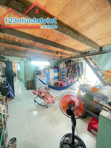 + 👉  SIÊU PHẨM CẦN BÁN GẤP NHÀ Đ TINH LỘ 10 TÂN TẠO BÌNH TÂN 4/5,3*18,5m 2L CHỈ 2,9Đ - 2