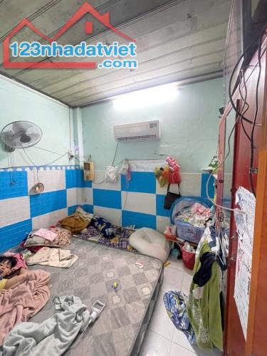+ 👉  SIÊU PHẨM CẦN BÁN GẤP NHÀ Đ TINH LỘ 10 TÂN TẠO BÌNH TÂN 4/5,3*18,5m 2L CHỈ 2,9Đ - 4