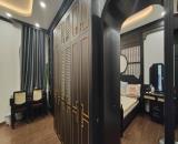 BÁN NHÀ PHÂN LÔ PHÙNG CHÍ KIÊN CẦU GIẤY ÔTO QUAY ĐẦU KINH DOANH THANG MÁY 60M 5T