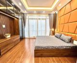 NHÀ 7 TẦNG, PHÂN LÔ, THANG MÁY, THÔNG SÀN, GARA Ô TÔ, NỘI THẤT XỊN, Ở NGAY PHỐ TRUNG KÍNH.
