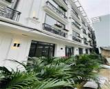 NHÀ LIỀN KỀ 35m2 5 TẦNG  – GẦN KĐT TRUNG HÒA TRUNG KÍNH , CẦU GIẤY – GIÁ CHỈ LOANH QUANH