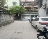 Ngọc Khánh 45m2 x Mặt tiền 4M - Ngõ to, thoáng sáng - Ô tô vào nhà
