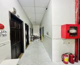 Gấp bán nhà Cách Mạng T8, Sài Gòn, 8 tầng, dt 178m2, 54 phòng, giá 30 tỷ.