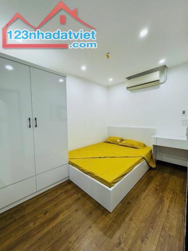 Bán khẩn cấp nhà 8/3 Hai Bà Trưng 70 m2-3,2 tỷ nhà mới ở ngay ,đầy đủ nội thất - 3