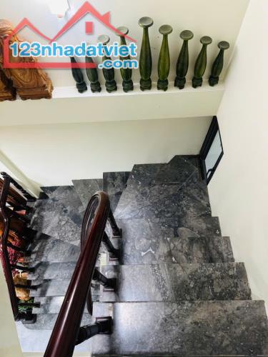 BÁN NHÀ LAI XÁ PHÂN LÔ,Ô TÔ TRÁNH,VỈA HÈ,KINH DOANH,GIÁ 10.3 TỶ - 2