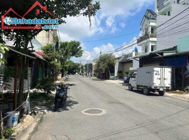 Bán gấp lô đất mặt đường nhựa đẹp 115m2 ở tân thông hội giá 690 triệu - 1