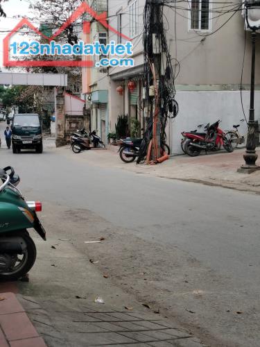 🏡 NHÀ 2 TẦNG TRUNG TÂM PHÙ LIỄN, KIẾN AN – ĐƯỜNG 12M CÓ VỈA HÈ – GIÁ CHỈ 3 TỶ 500 TRIỆU - 1