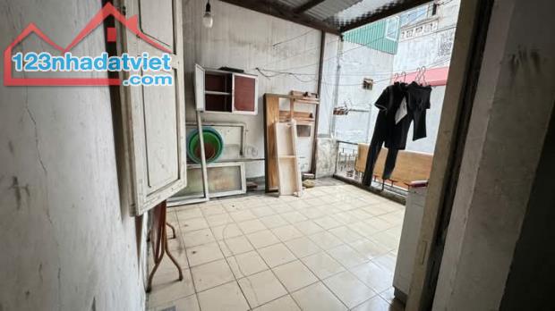 Cho thuê nhà ngõ phố Lê Đại Hành Hai Bà Trưng 40m x 3 tầng, giá 7.3tr/tháng - 4