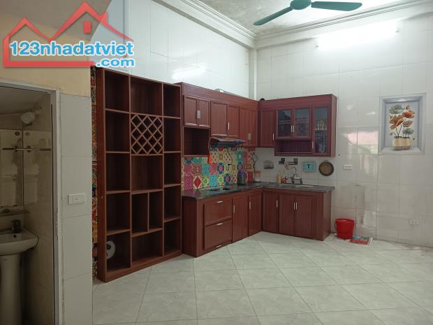 Bán nhà Đức Thượng 50 m2, đường trước nhà ô tô đỗ, kinh doanh được. - 4