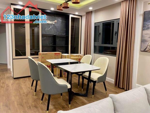 Cần bán căn hộ 2PN 82m2 chung cư Topaz Twins Biên Hòa nội thất cao cấp 3.45 tỷ