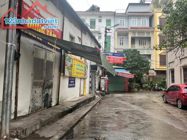 Sang nhượng quán cơm bình dân Future tại địa chỉ 257 phố Vọng , đồng tâm , Hbt , Hà Nội. - 2