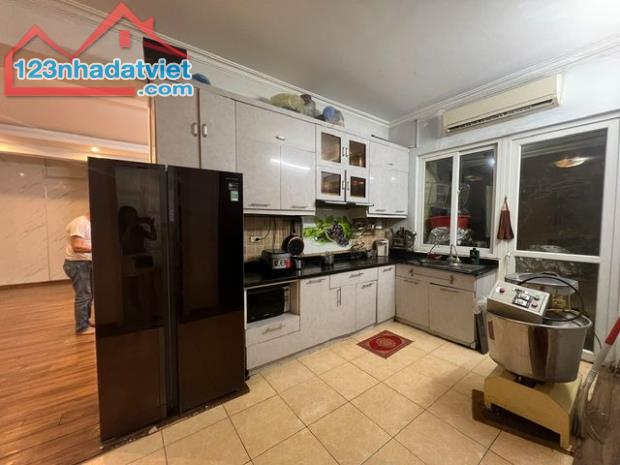 Bán chung cư A2 229 Phố Vọng, Hai Bà Trưng, 125m2, 3 ngủ, view đẹp  7,88 tỷ  💥 VỊ TRÍ ĐẸP - 2