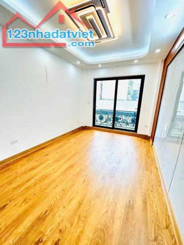 ⏱️GIÁP NHỊ - 42M - 5 TẦNG - MT 3.3M - CHỈ 8.X TỶ⏱️ - 5