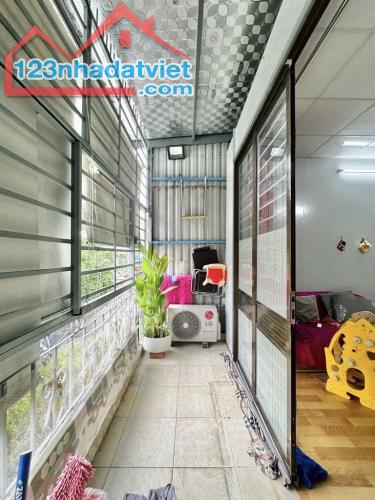 🚨SIÊU HOT - B/ÁN NHÀ HẺM XE TẢI - LÊ VĂN QUỚI, BÌNH TÂN - 61M2 (4.3x14.3) - CHỈ 5.xTỶ. - 3