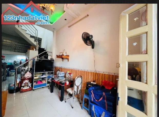 Bán nhà 3 lầu Nguyễn Sỹ Sách, P.15, Tân Bình – 4.5 tỷ – DT lớn, full nội thất" - 2