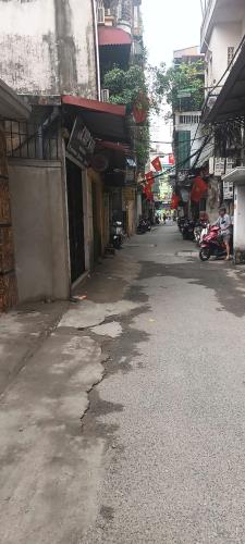GẤP: BÁN NHÀ LÊ THANH NGHỊ - BẠCH MAI, SỔ ĐỎ 35M, NHÀ 4 TẦNG, Ô TÔ ĐỖ CỬA
