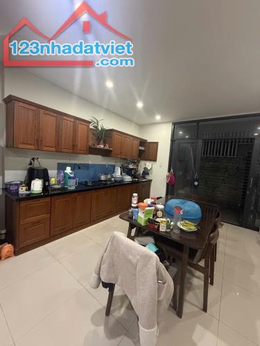 BÁN NHÀ 3 TẦNG AN THƯỢNG 27 – SÁT BIỂN MỸ KHÊ – TRÁI TIM PHỐ TÂY – KINH DOANH ĐỈNH!