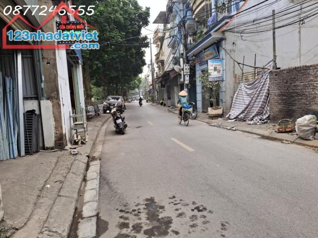 BÁN NHÀ ĐẠI LINH CĂN HỘ DỊCH VỤ - DOANH THU ỔN ĐỊNH 80TR/THÁNG
(ĐÀM PHÁN ÉP GIÁ THOẢI