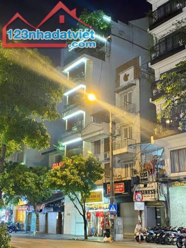 ⚜️ Mặt Phố Cổ Hàng Bông, Hoàn Kiếm 180m2 10 Tầng Thang Máy MT 5m, Chỉ 175 TỶ ⚜️