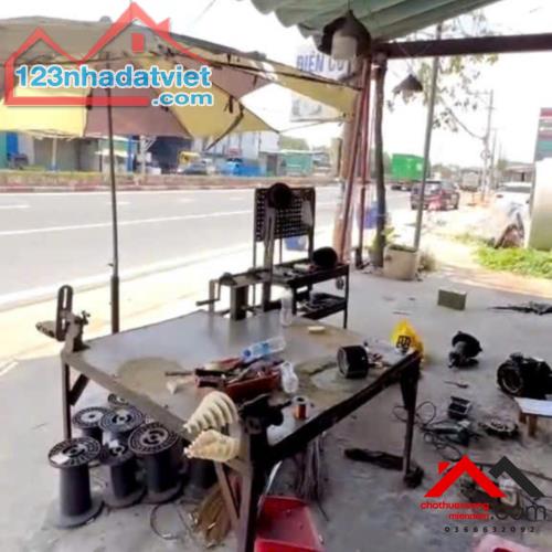 Cho thuê mặt bằng, xưởng sản xuất 850m² gần cây xăng Kim Hằng, Tân Uyên, BD. Giá rẻ. Liên