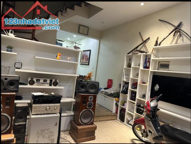 Bán nhà phố Giáp Bát-49m2 , xây 4 tầng. Giá thương lượng - 2