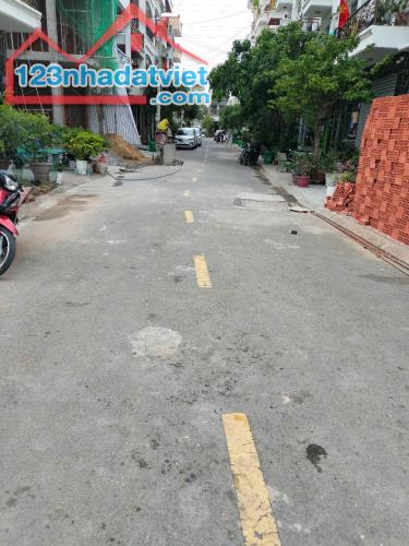 Bán Gấp, Hẻm 6M Tân Thới Hiệp 29, 4 tầng BTCT, chỉ 5.8 tỷ - 1