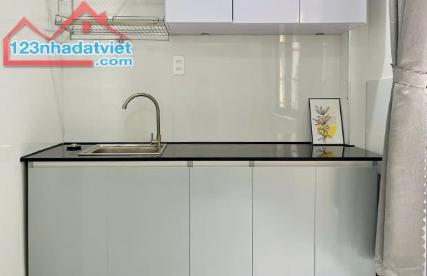 CHO THUÊ PHÒNG TRỌ MỚI 24m2 ĐƯỜNG BÙI ĐÌNH TUÝ - TP HỒ CHÍ MINH - 3