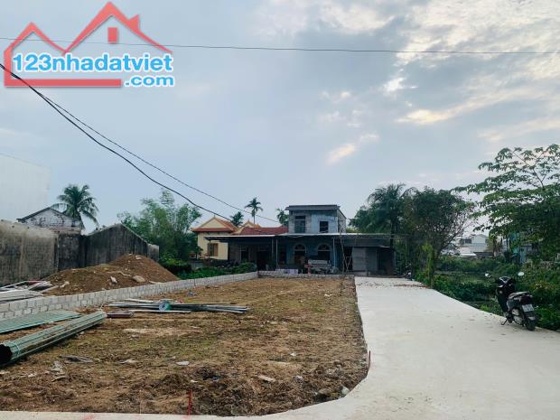 Lô đất TDP Chiết Bi, Phú Thượng, cách Tỉnh lộ 10 chỉ 20m- Giá chỉ 1,6xx tỷ - 1