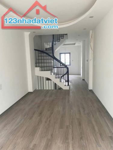 CHO THUÊ NHÀ 5 TẦNG MẬU LƯƠNG GIÁ 13 TRIỆU - 1