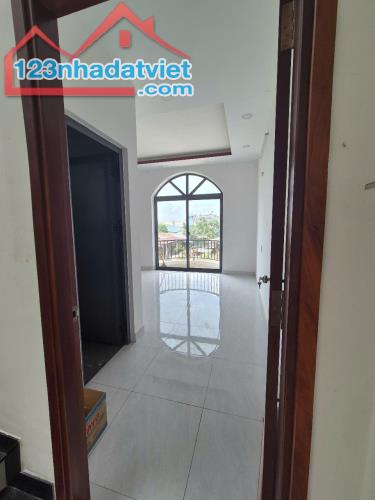 Bán Nhà Khu Phân Lô Đường Mã Lò - Quận Bình Tân - 60m² - 4 Tầng - Đường 6m Ôtô - 3